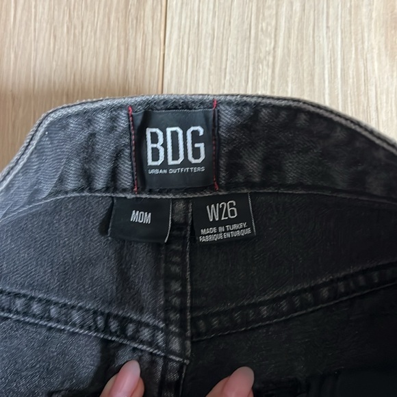BDG Jeans - Picture 3 of 4